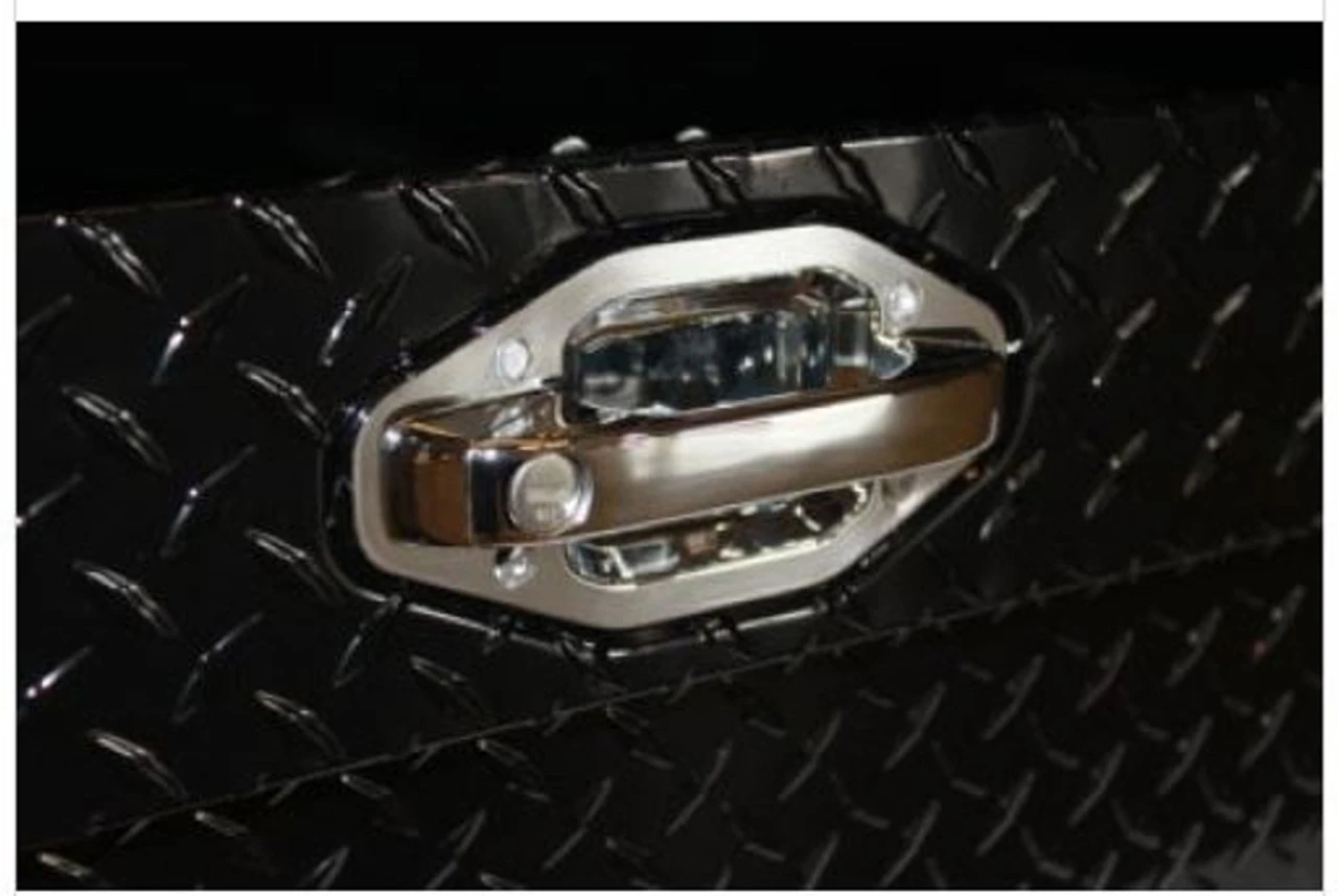 BETTER BUILT ALUMINUM CROSSOVER STANDARD LOW PROFILE DEEP TRUCK TOOL BOX- MATTE BLACK - Image 9